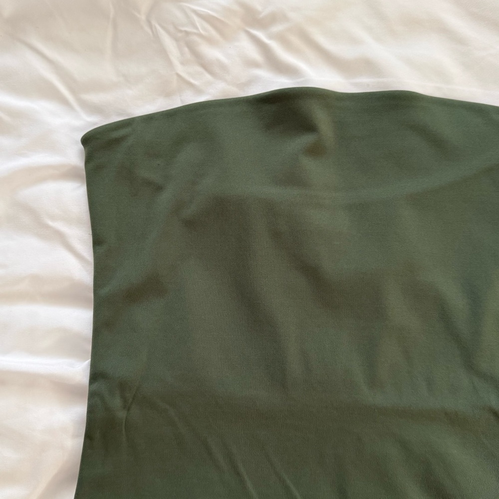 Aritzia Babaton Forest Green Tank Top